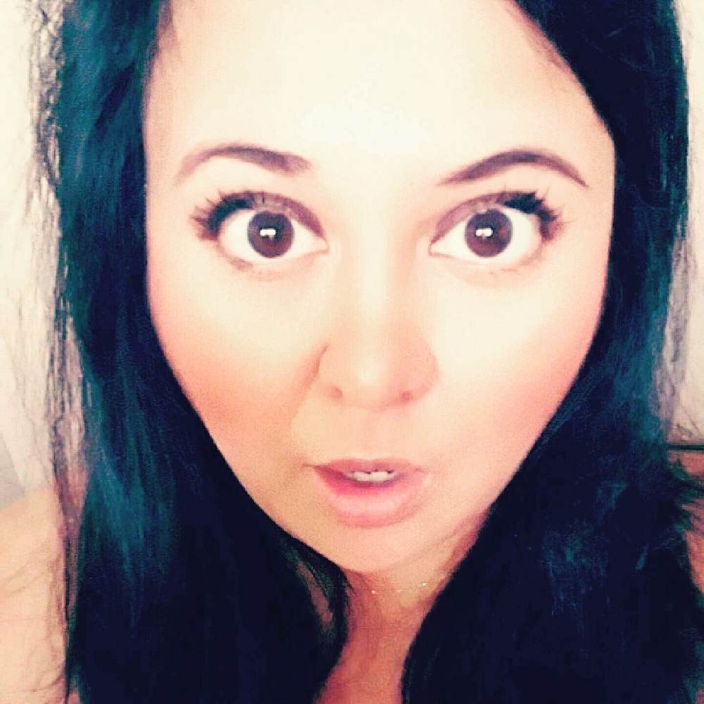 Meet your Posher, Ana